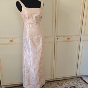 Tahari Brocade Evening Gown in Soft Pink~ Empire Waste, Sleeveless, Column, SZ 8